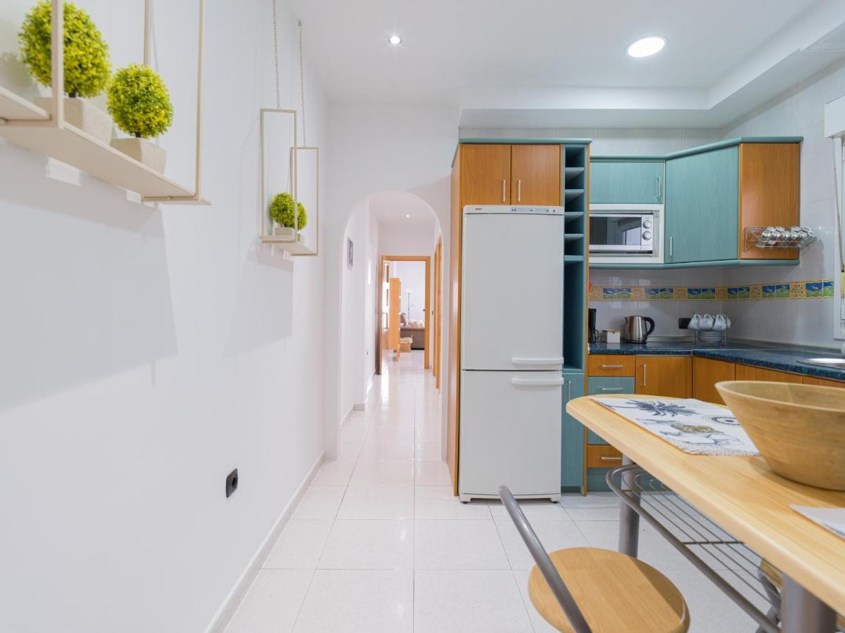 Homeforguest Modern Apartment In The Centre Of Puerto Del Rosario Puerto del Rosario  Eksteriør billede