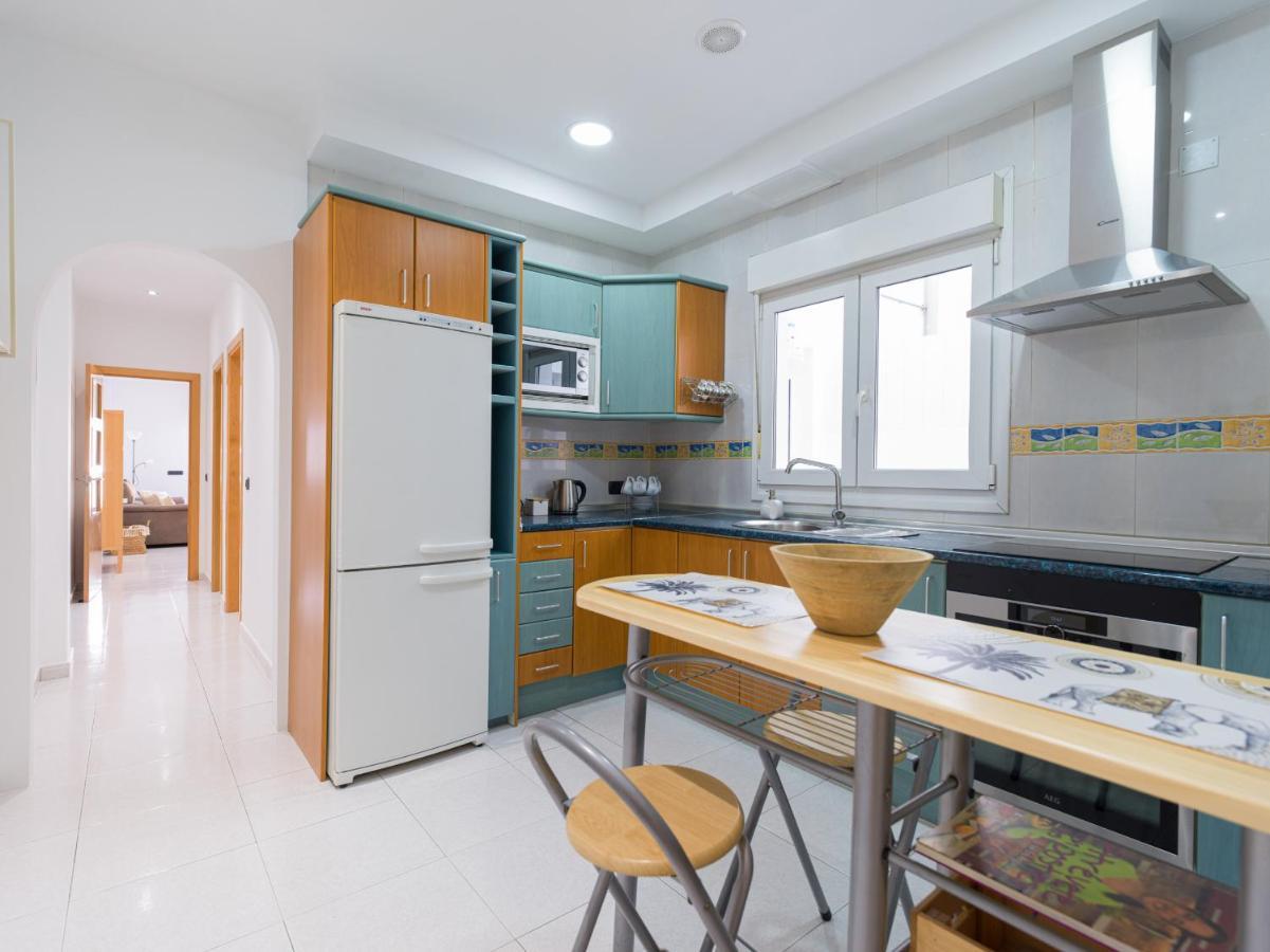 Homeforguest Modern Apartment In The Centre Of Puerto Del Rosario Puerto del Rosario  Eksteriør billede